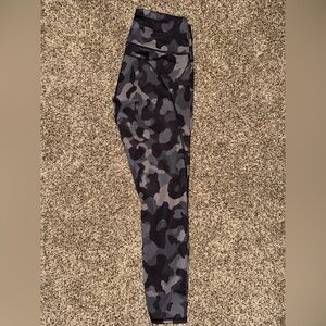 Athleta Lightning Camo 7/8 Tights in SuperSonic